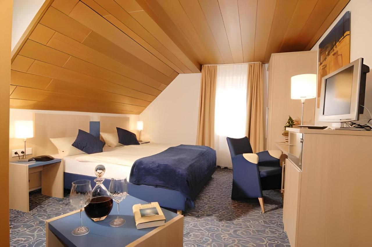 Adler Hotel Garni Όστφιλντερν Εξωτερικό φωτογραφία