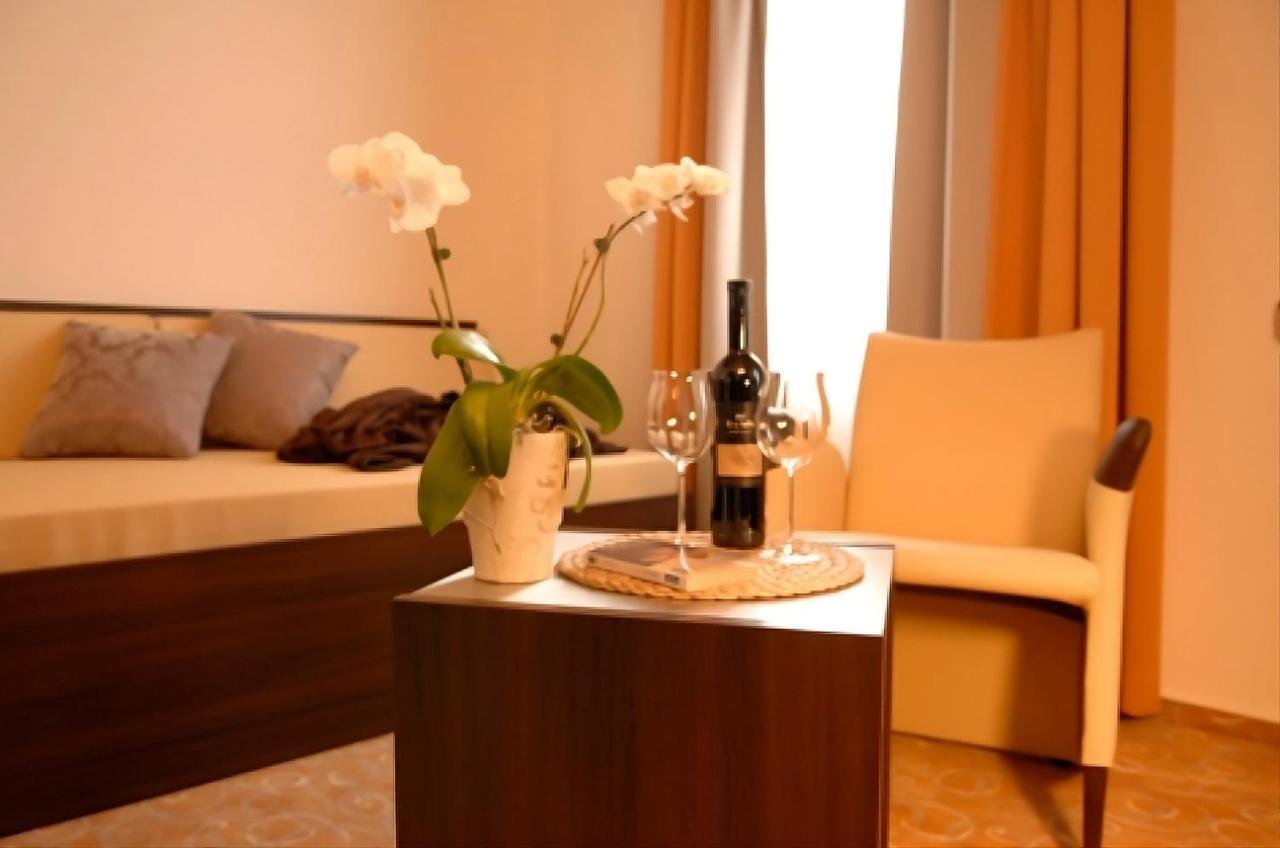 Adler Hotel Garni Όστφιλντερν Εξωτερικό φωτογραφία